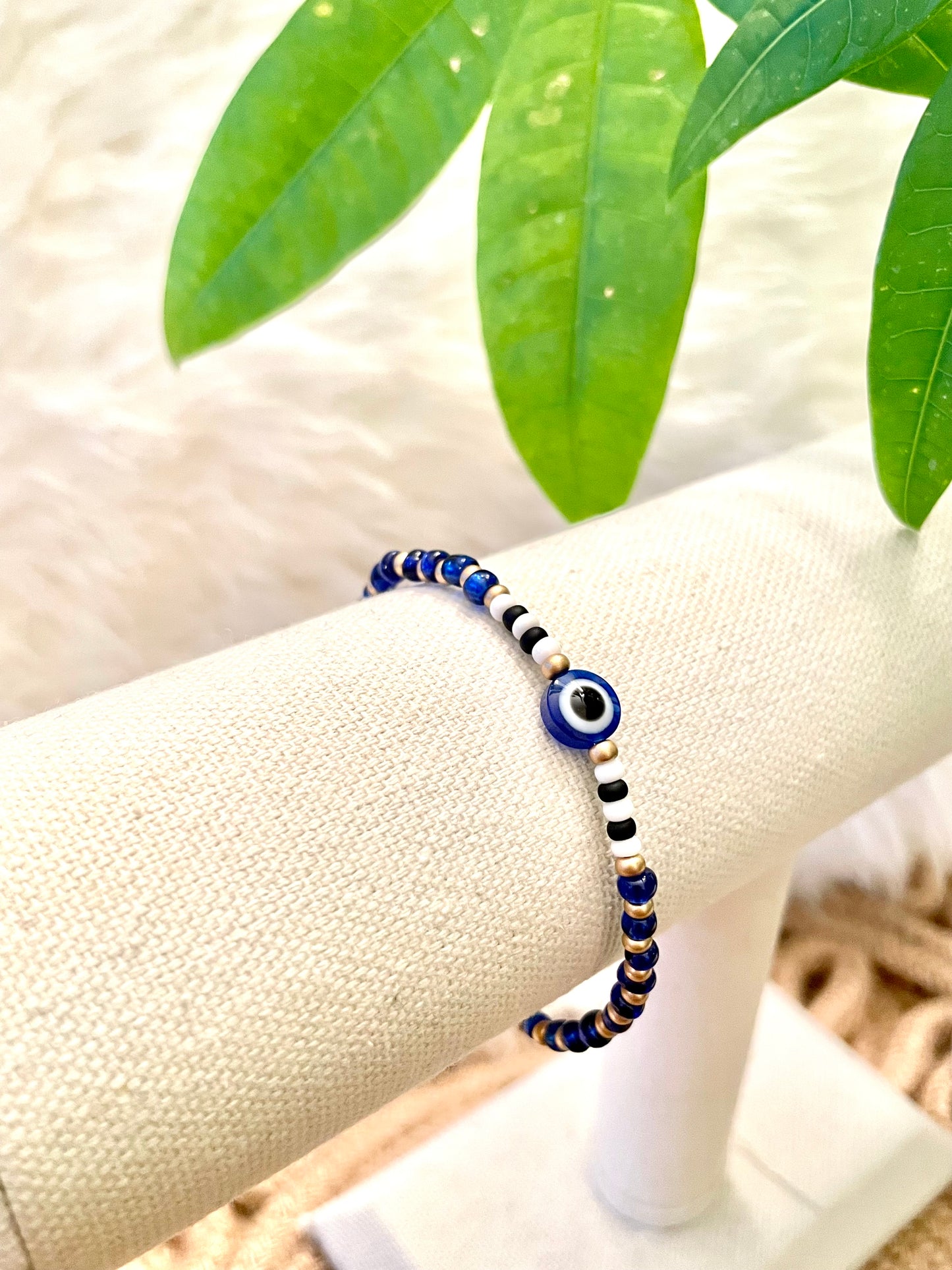 Ribbed Evil Eye Bracelets