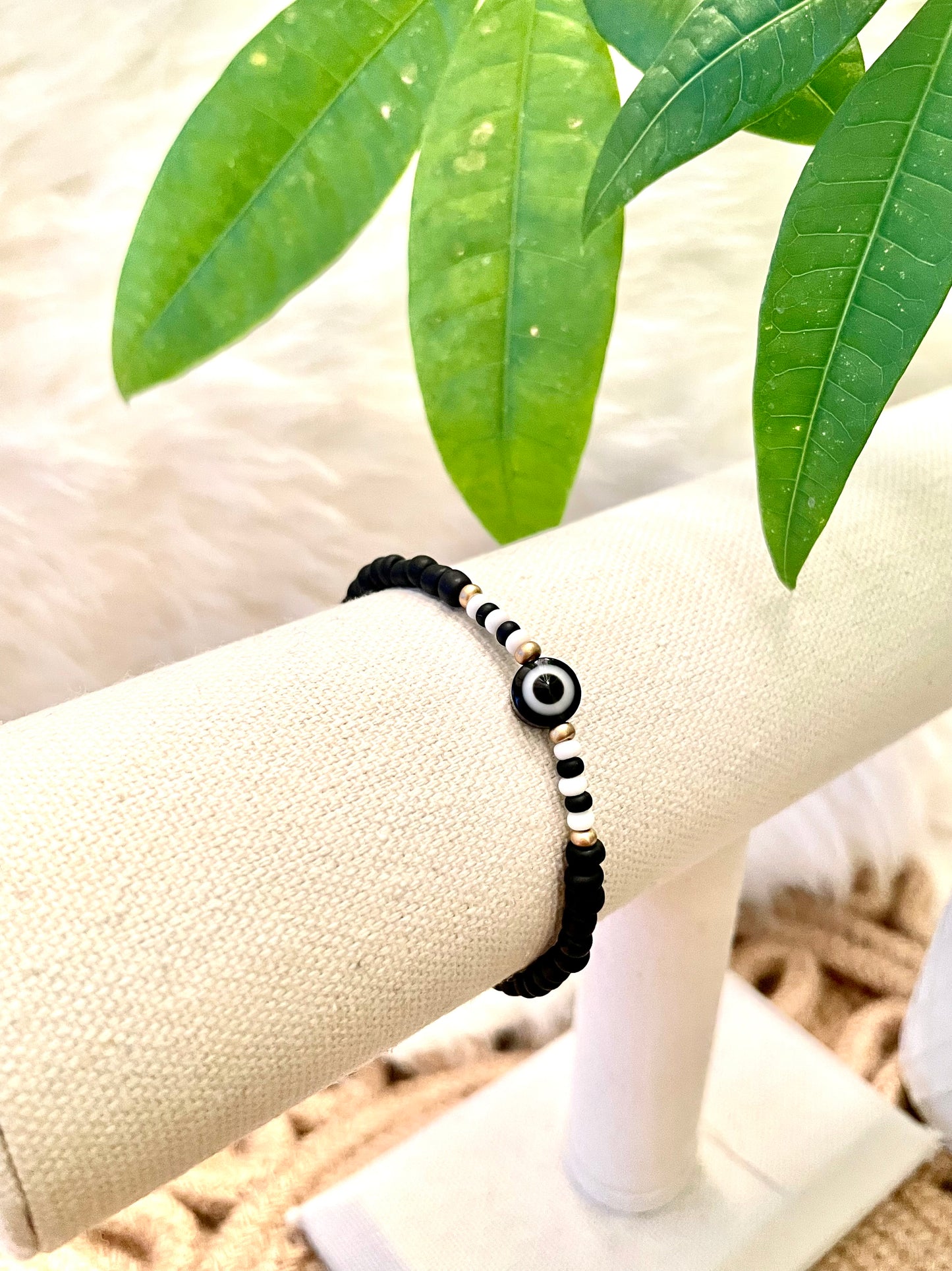 Ribbed Evil Eye Bracelets